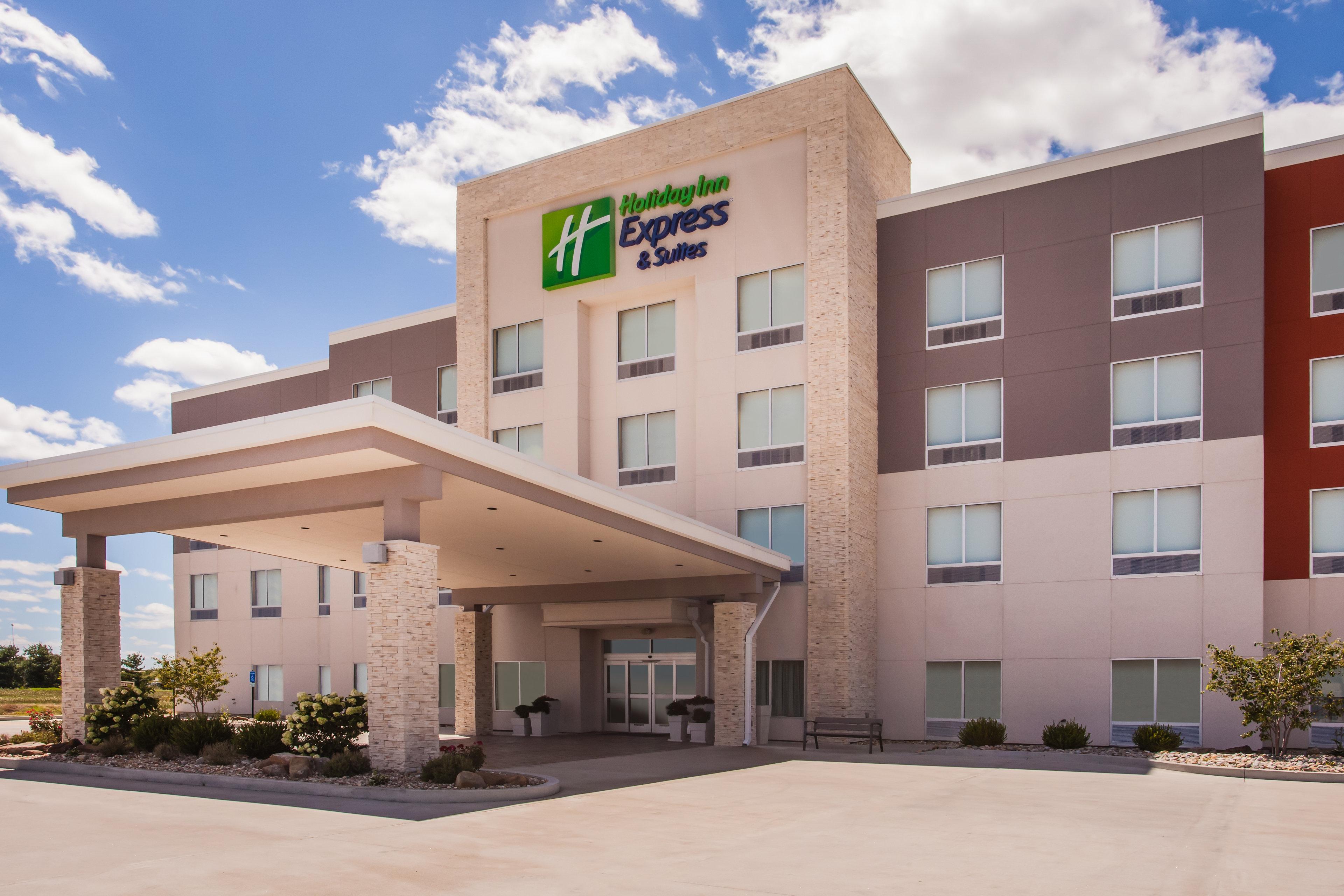 Holiday Inn Express & Suites Litchfield By Ihg Extérieur photo