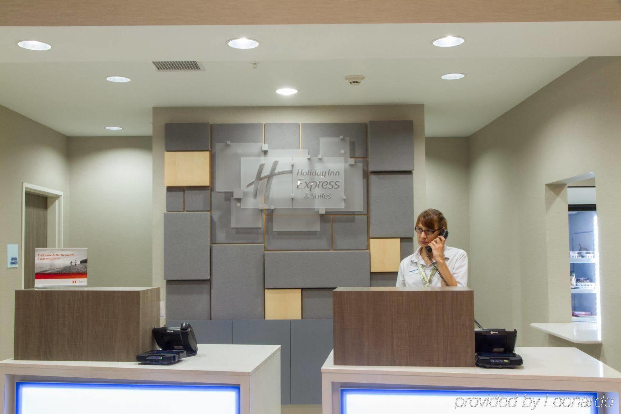 Holiday Inn Express & Suites Litchfield By Ihg Extérieur photo
